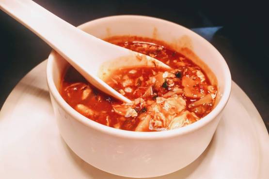 CHICKEN HOT & SOUR SOUP 