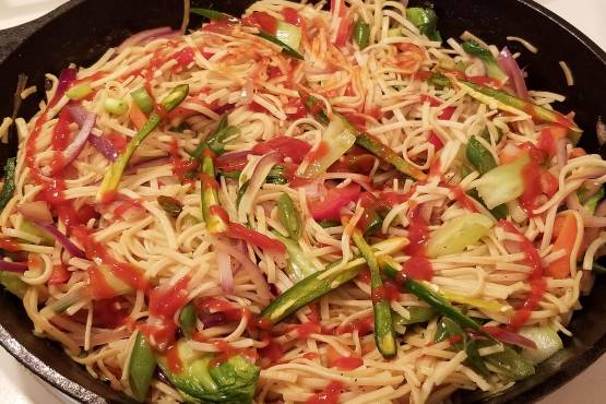 MIX VEG CHOWMEIN 